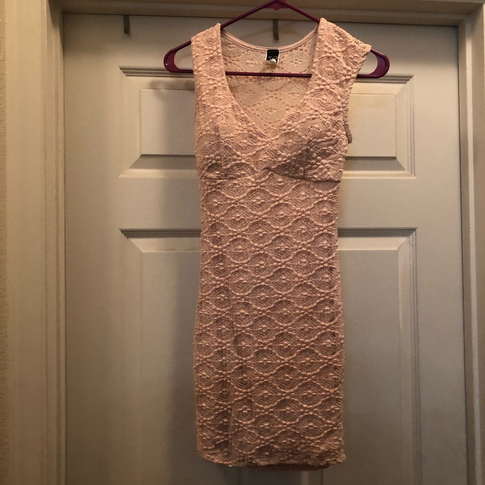 WINDSOR pink bodycon
